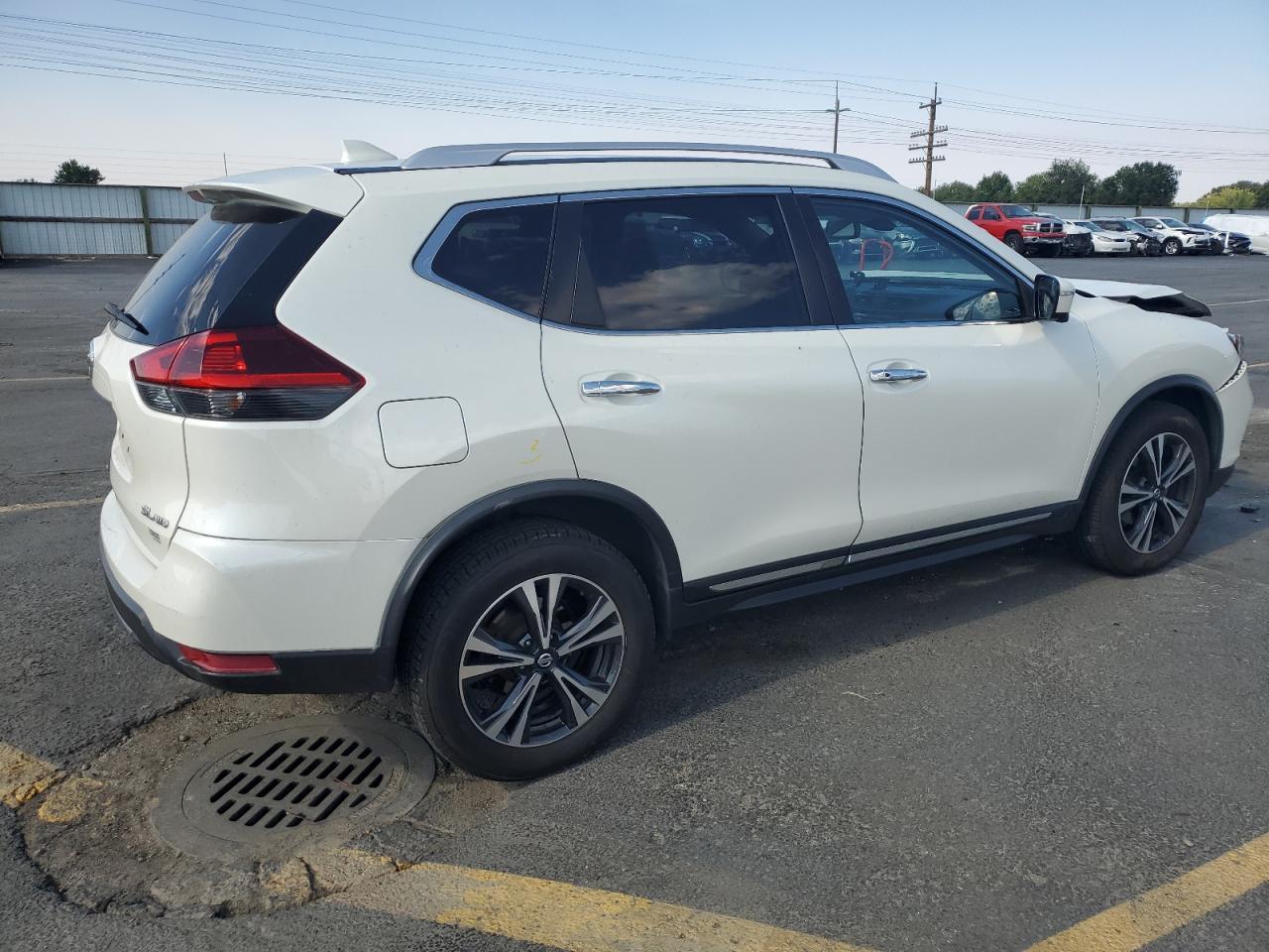 2018 Nissan Rogue S - Фото 3