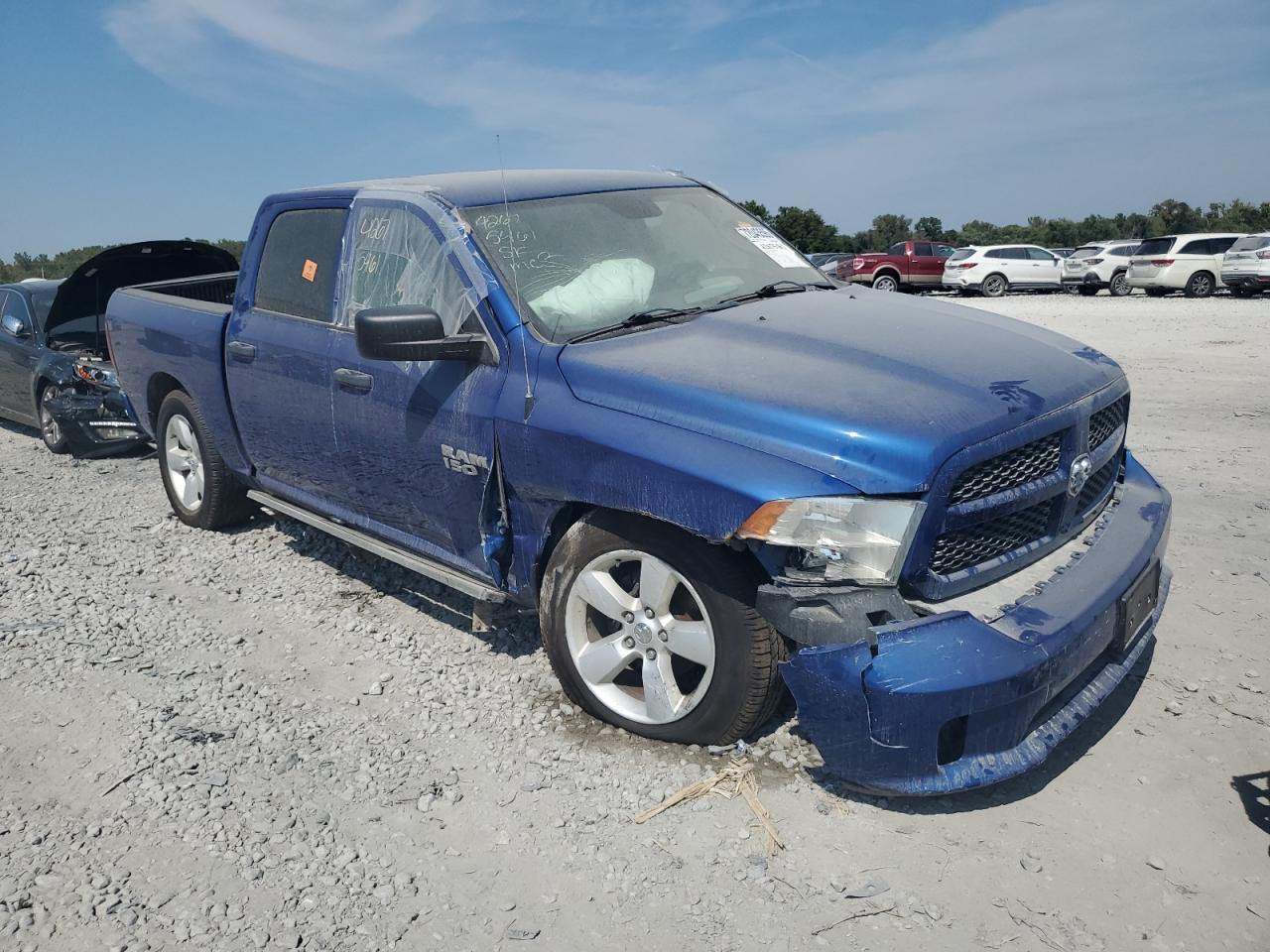2015 Ram 1500 St - Image 4