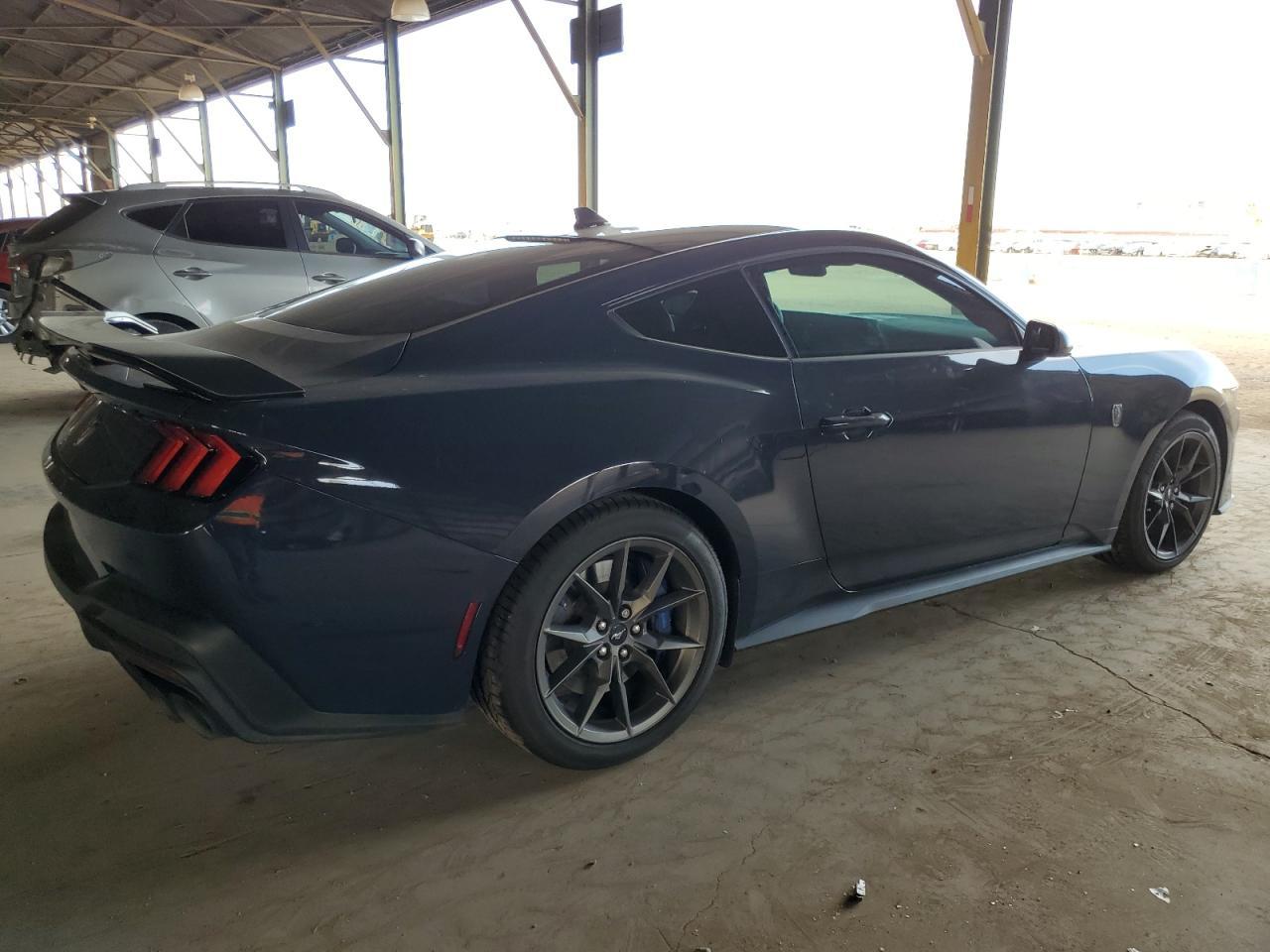 2024 Ford Mustang Dark Horse - Image 3