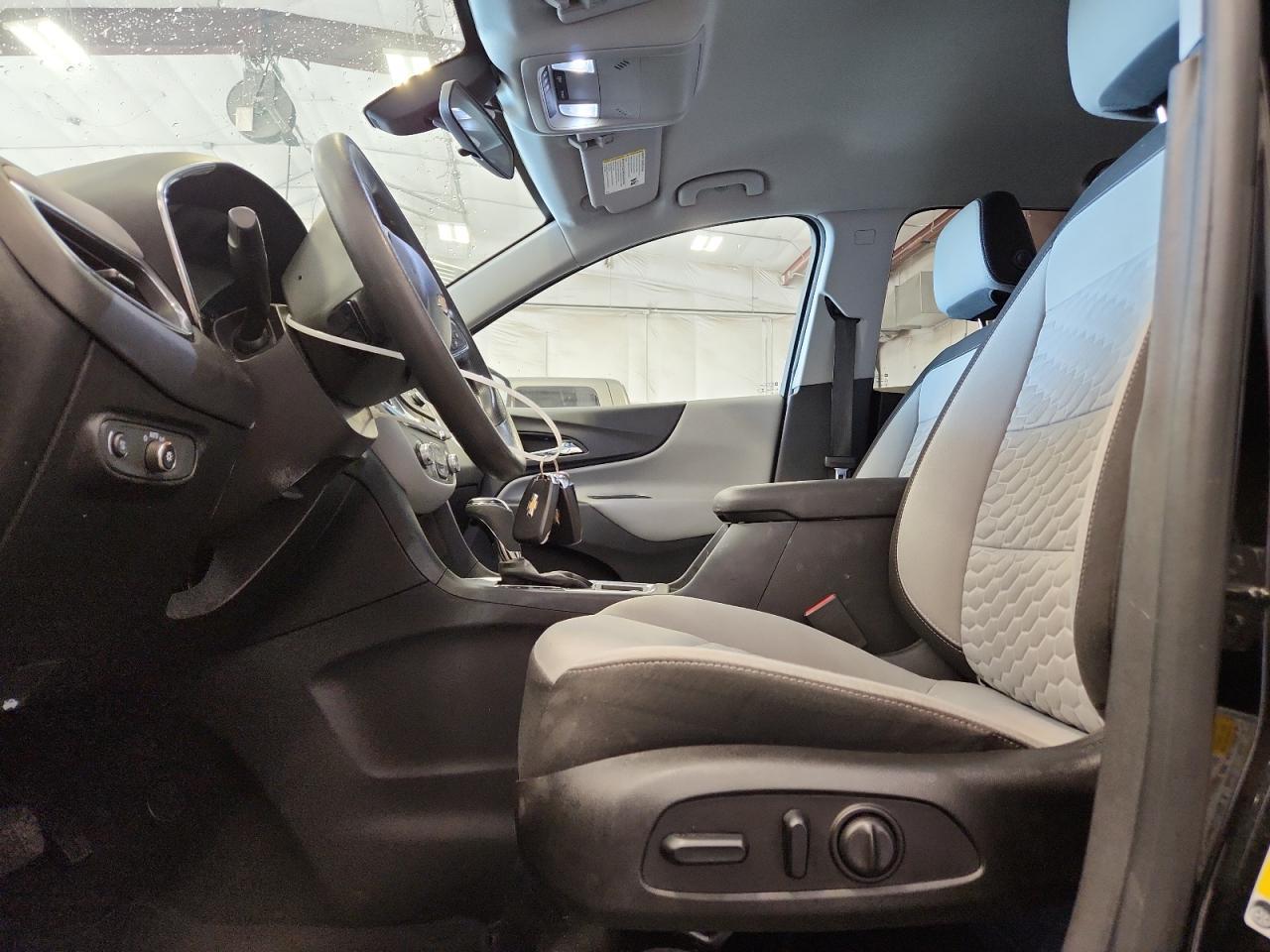 2019 Chevrolet Equinox Ls - Image 7