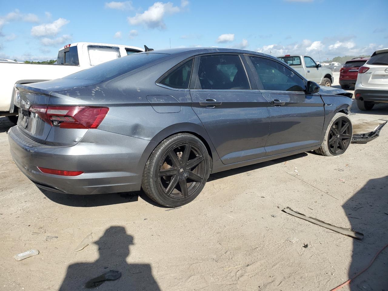2020 Volkswagen Jetta S - Фото 3
