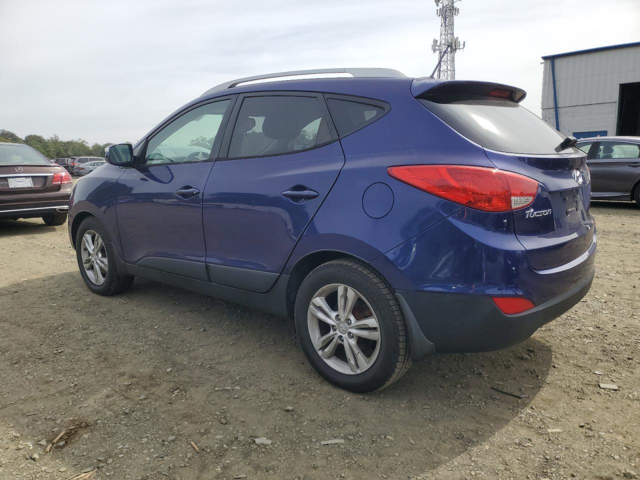 2012 Hyundai Tucson Gls - Image 2