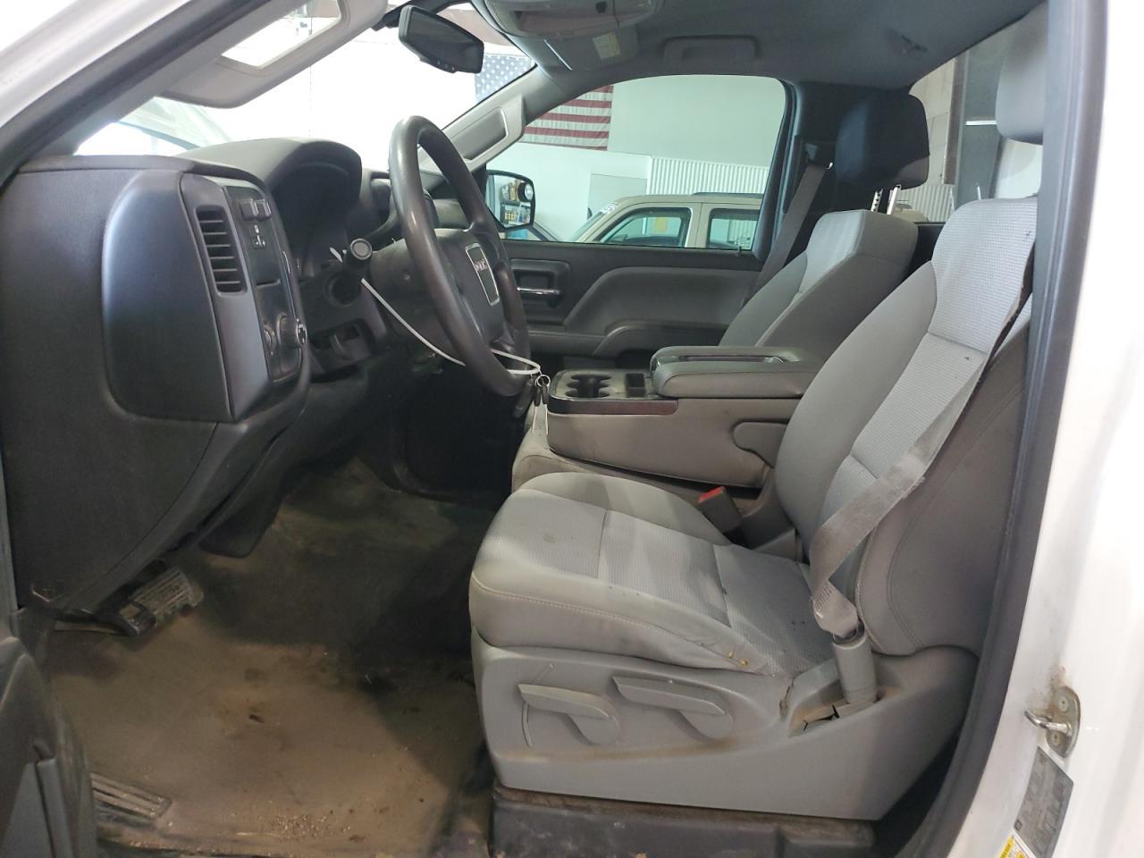 2016 GMC Sierra C2500 Heavy Duty - Image 7