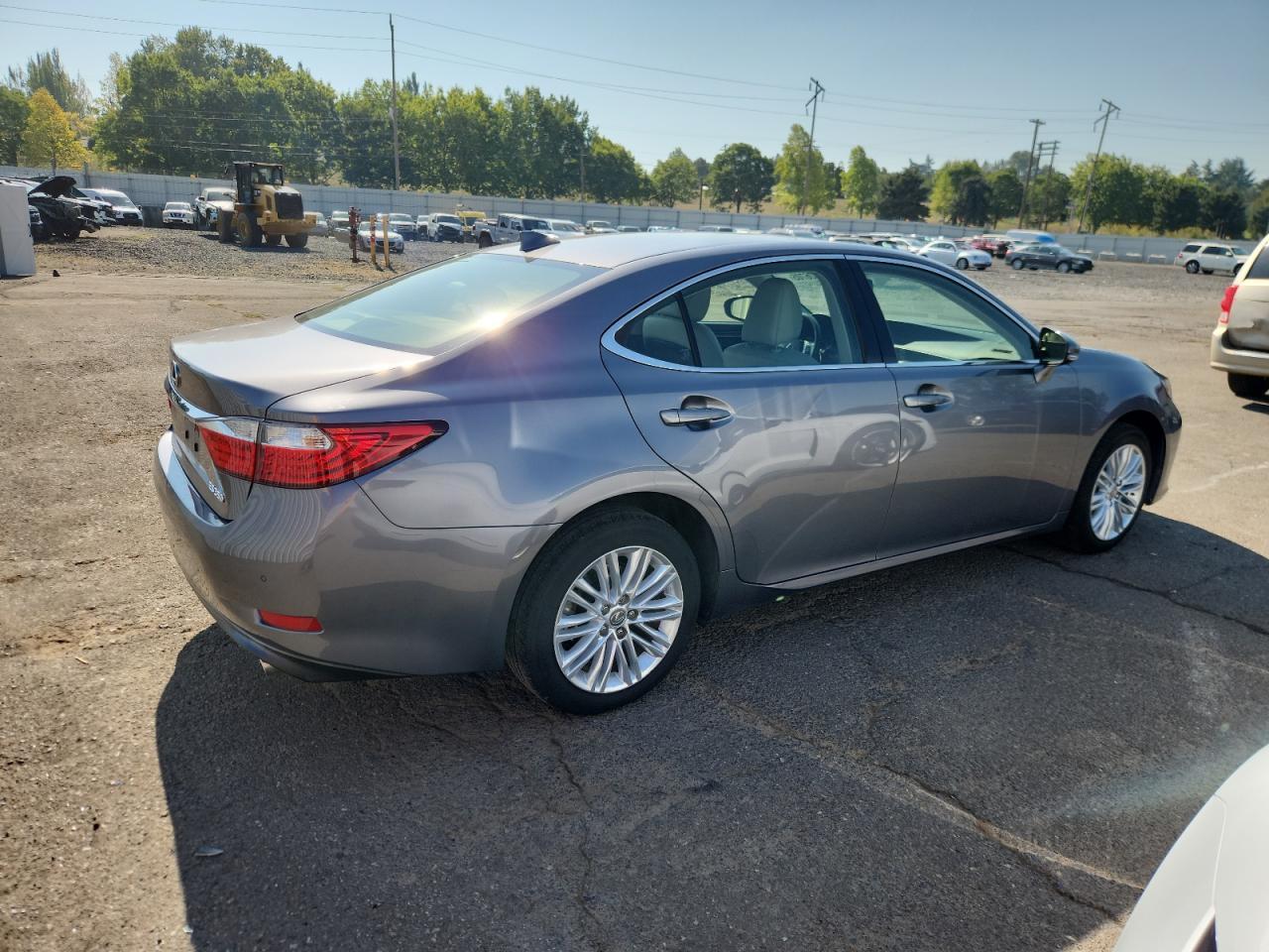 2015 Lexus Es 350 - Фото 3