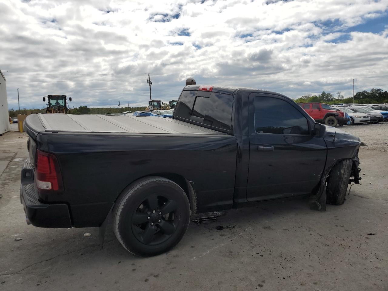 2014 Ram 1500 St - Фото 3