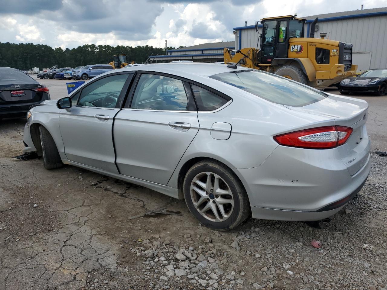 2016 Ford Fusion Se - Фото 2