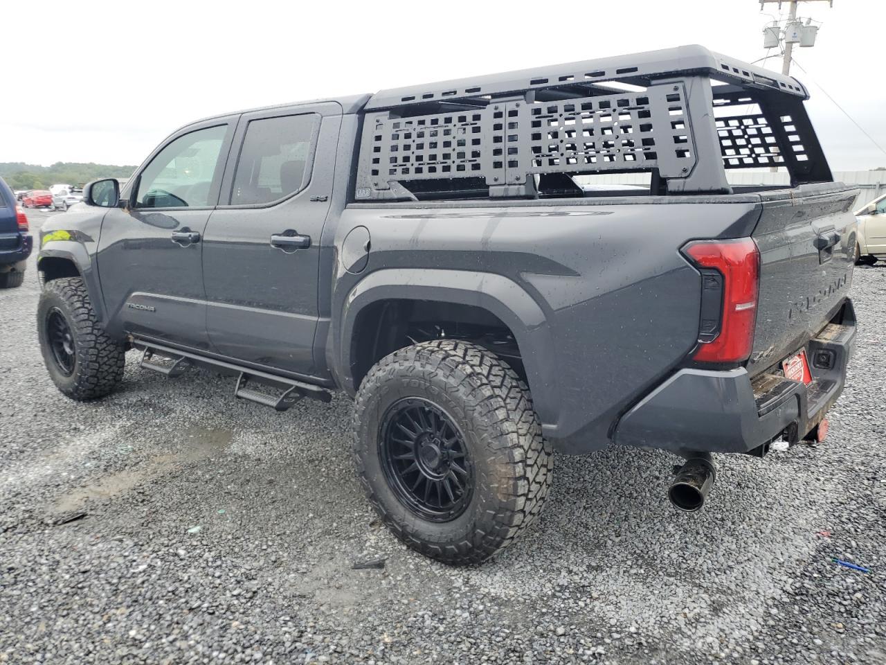 2025 Toyota Tacoma Double Cab - Image 2