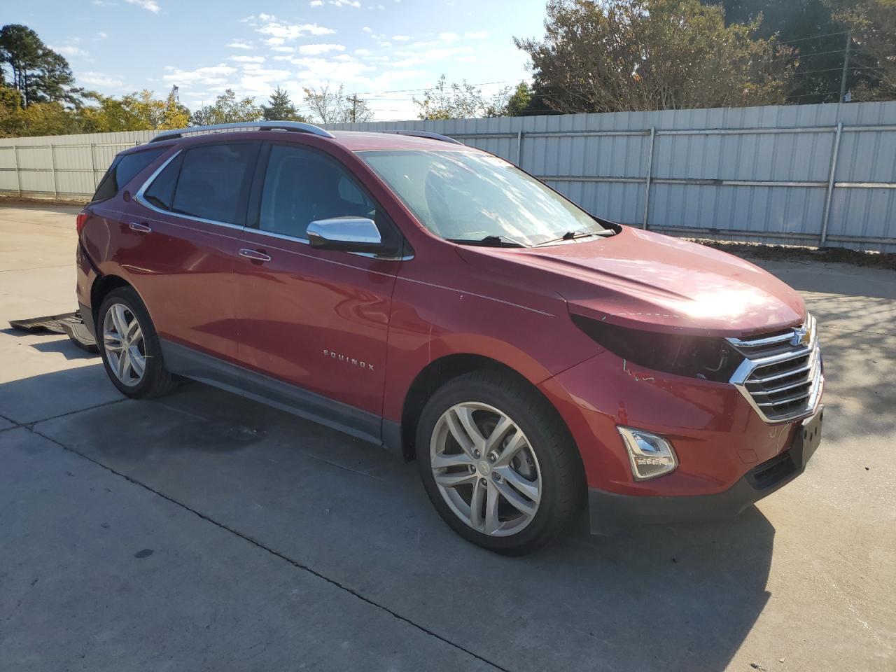2018 Chevrolet Equinox Premier - Фото 4