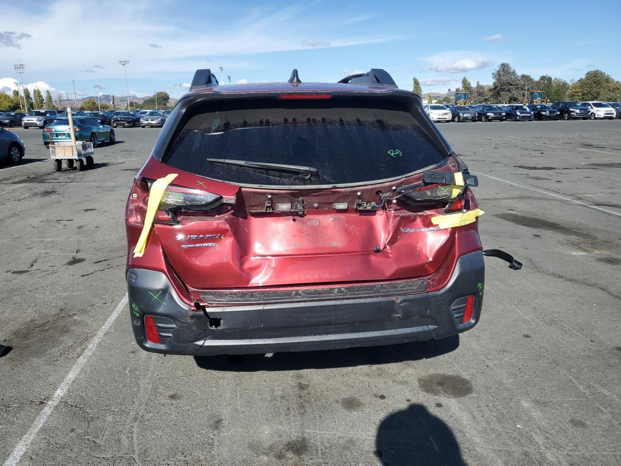 2022 Subaru Outback Premium - Image 6
