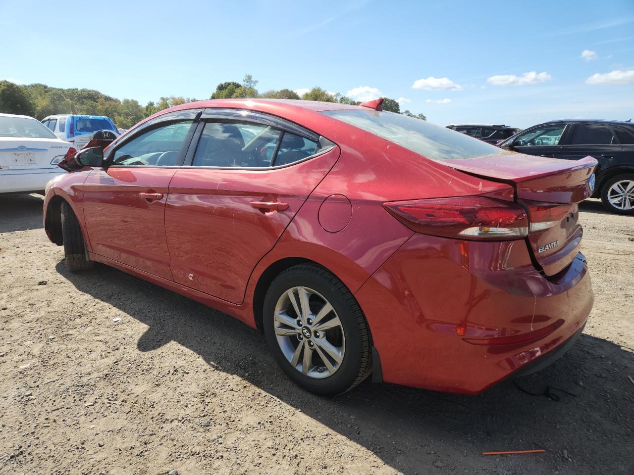 2017 Hyundai Elantra Se - Фото 2