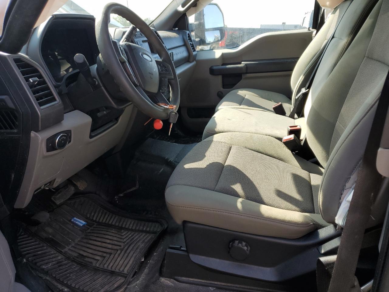 2021 Ford F350 Super Duty - Image 7