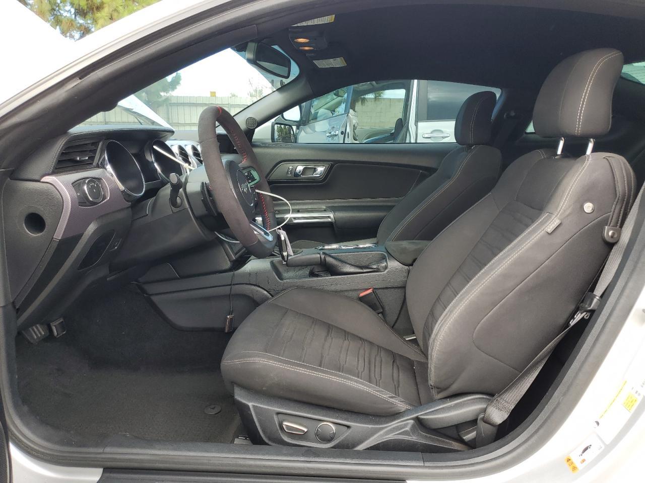 2017 Ford Mustang Gt - Image 7