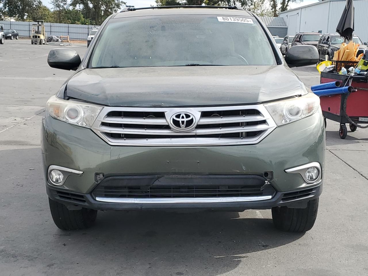 2013 Toyota Highlander Base - Image 5