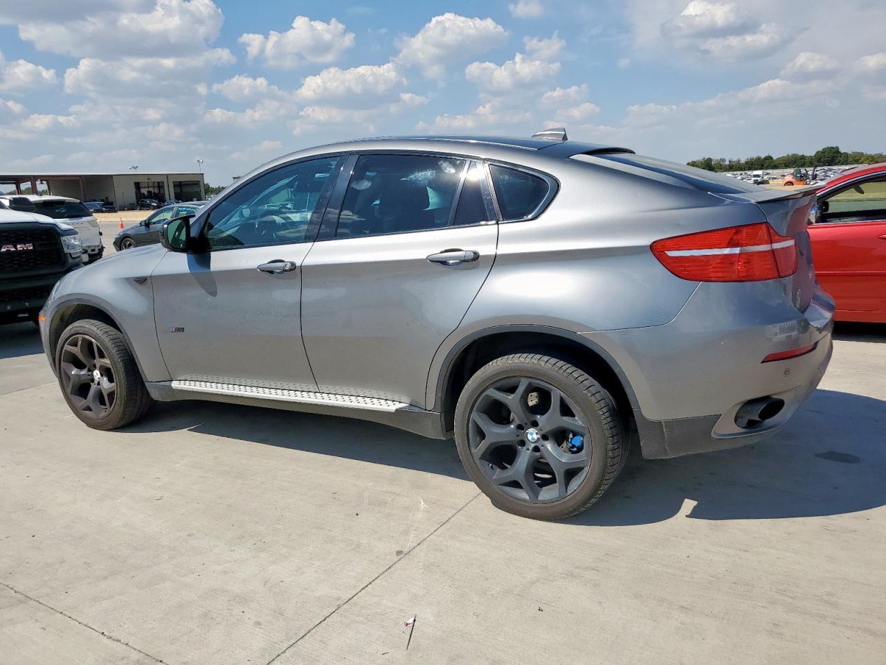 2011 BMW X6 xDrive35I - Image 2
