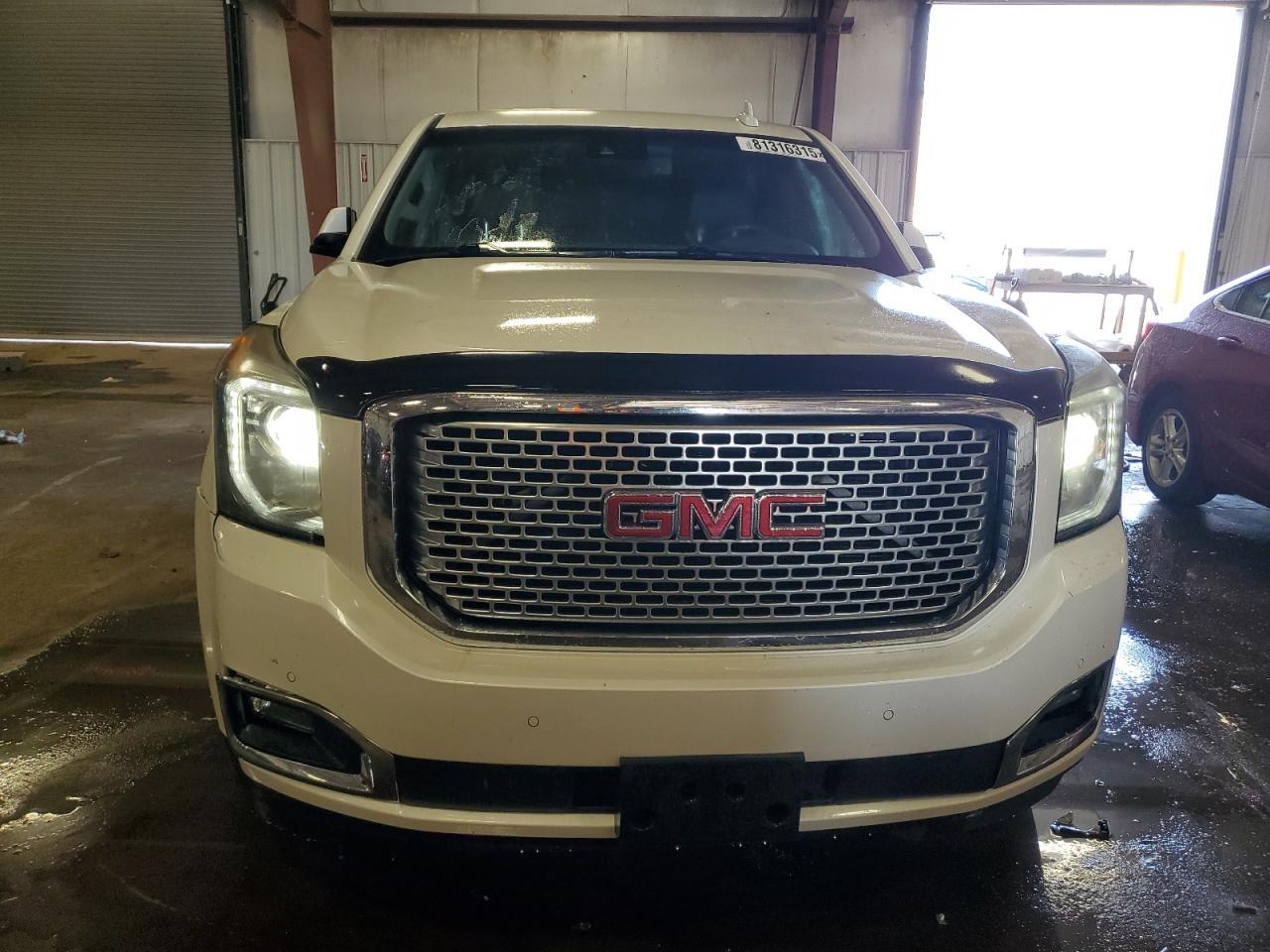 2015 GMC Yukon Denali - Фото 5