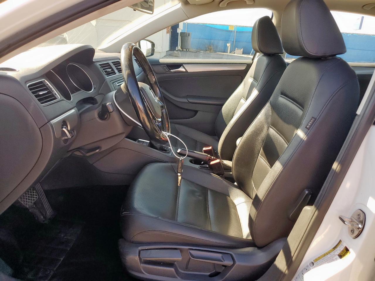 2018 Volkswagen Jetta Se - Image 7