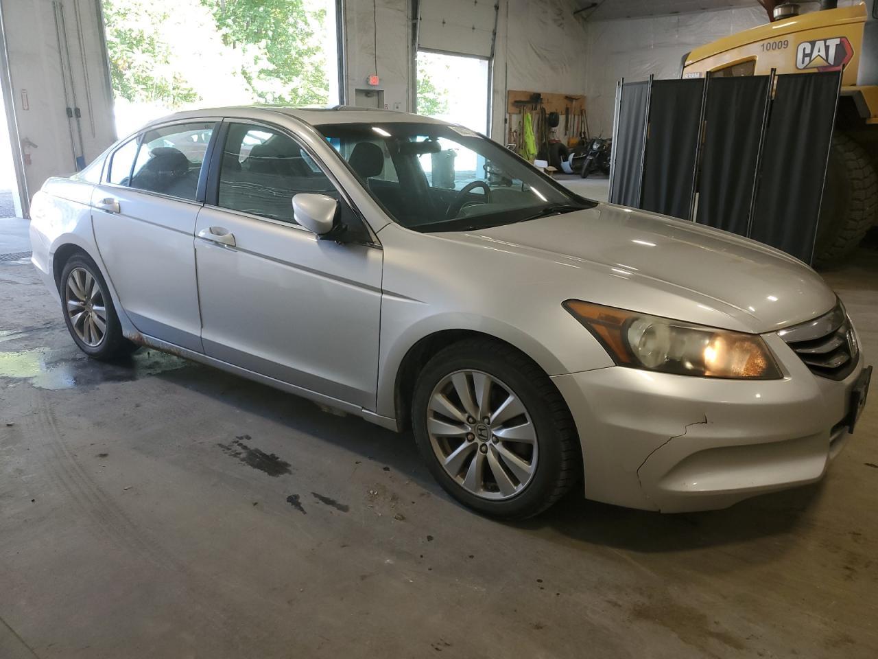 2011 Honda Accord Ex - Image 4