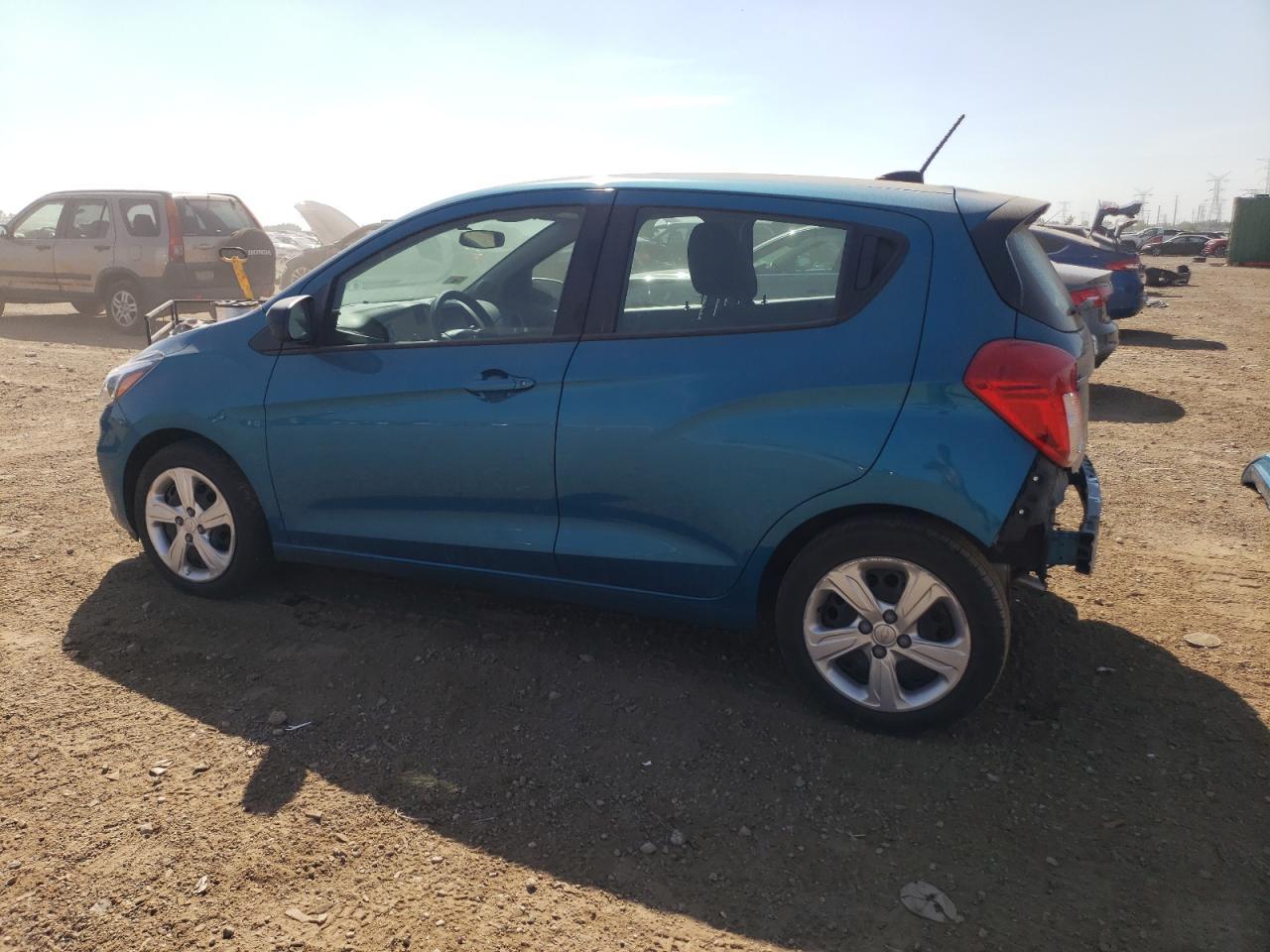 2020 Chevrolet Spark Ls - Фото 2