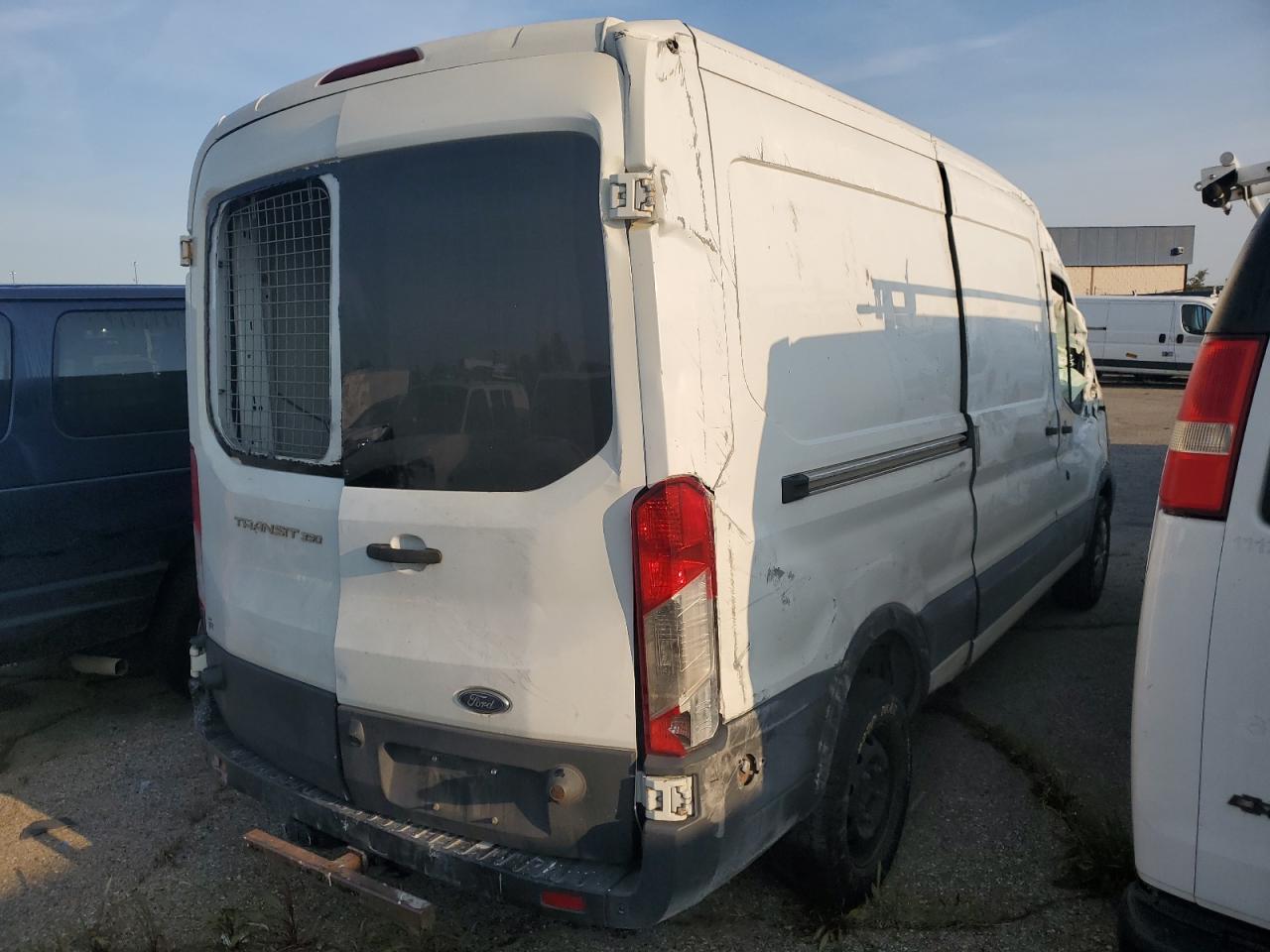 2016 Ford Transit T-350 - Фото 3