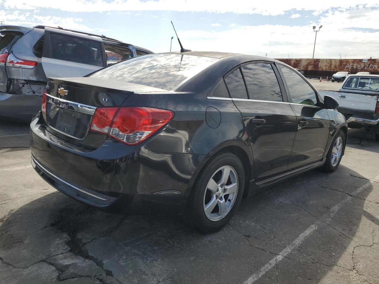 2014 Chevrolet Cruze Lt - Image 3