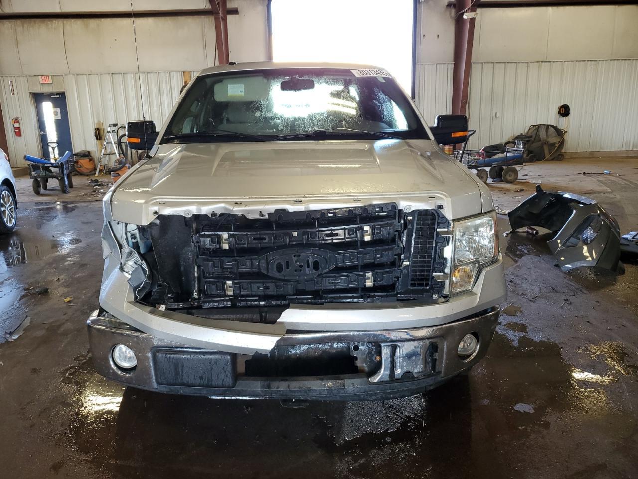 2010 Ford F150 Super Cab - Фото 5