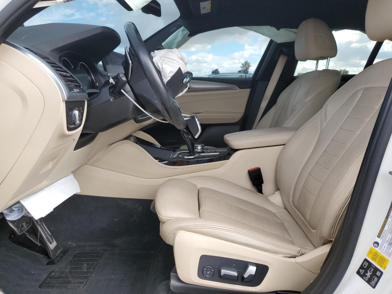 2019 BMW X4 xDrive30I - Image 7