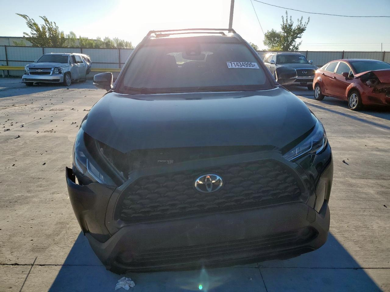 2022 Toyota Corolla Cross Le - Фото 5