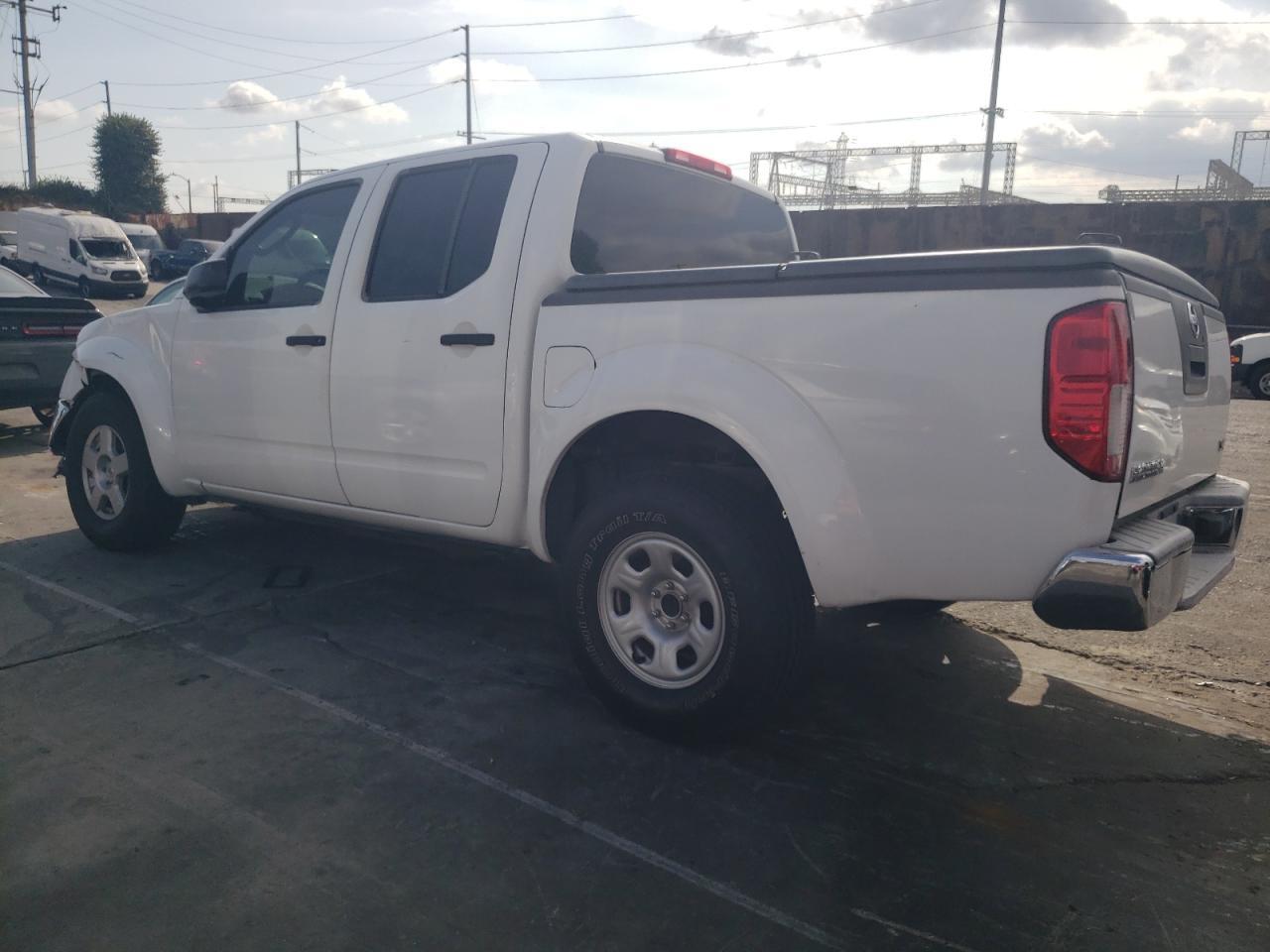 2006 Nissan Frontier Crew Cab Le - Фото 2