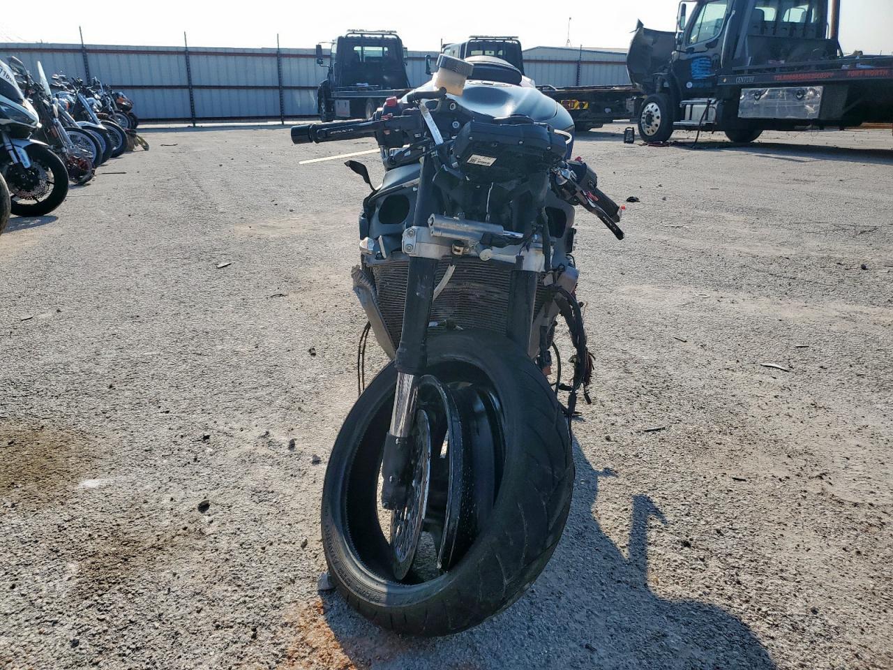 2015 Suzuki Gsx-R600 - Фото 2