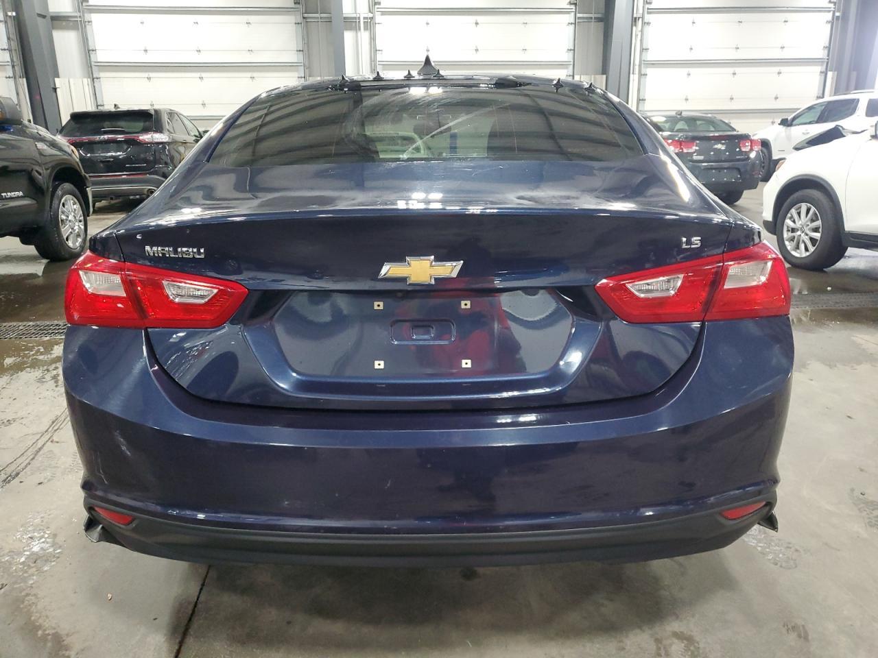 2016 Chevrolet Malibu Ls - Image 6