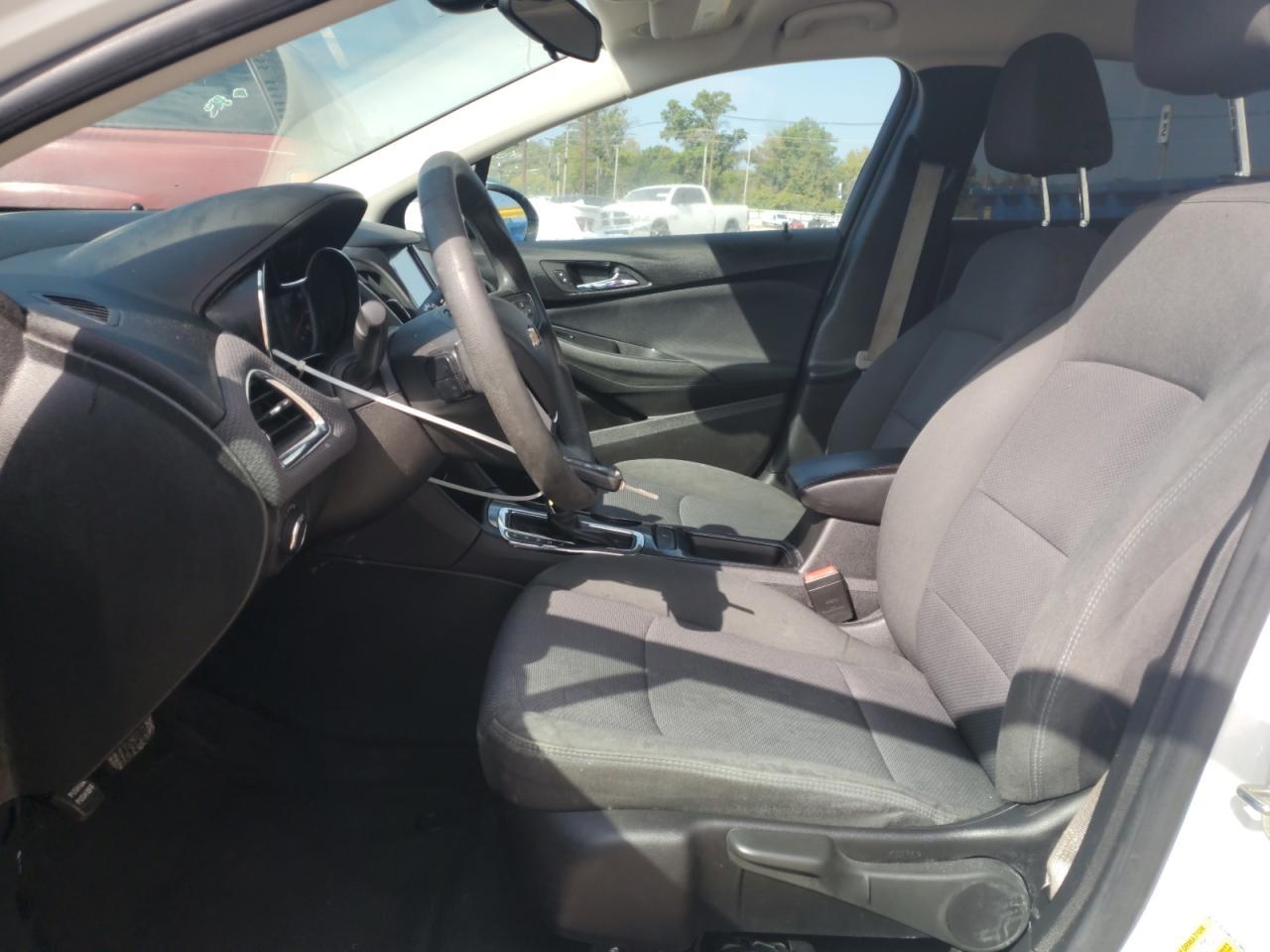 2018 Chevrolet Cruze Lt - Image 7