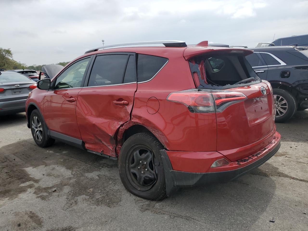 2016 Toyota Rav4 Le - Image 2