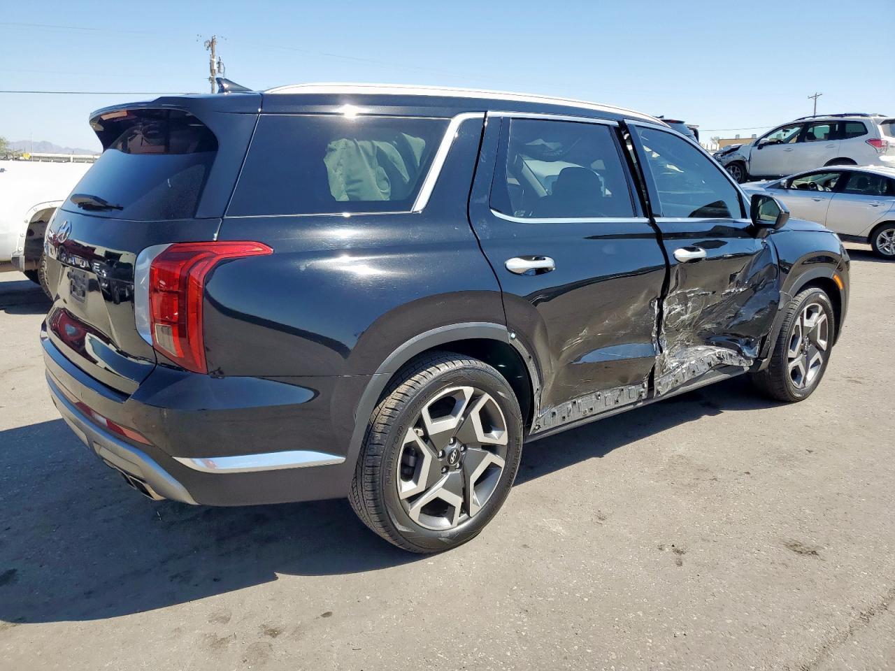 2023 Hyundai Palisade Limited - Фото 3