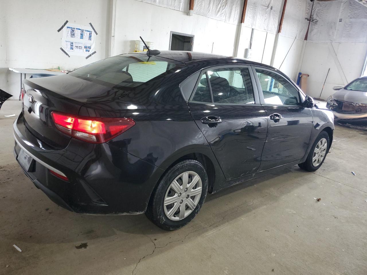 2021 Kia Rio Lx - Image 3