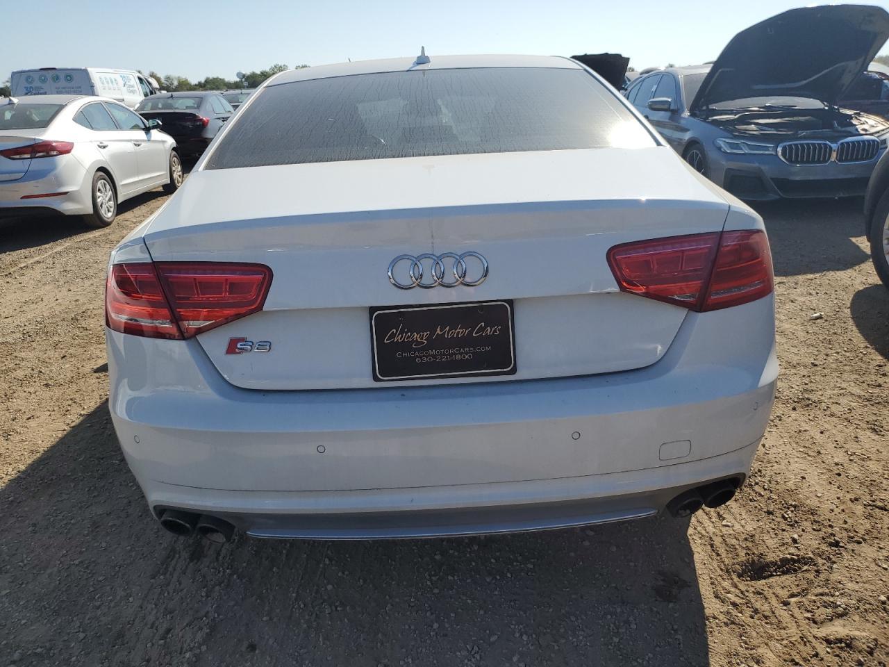 2014 Audi S8 Quattro - Image 6