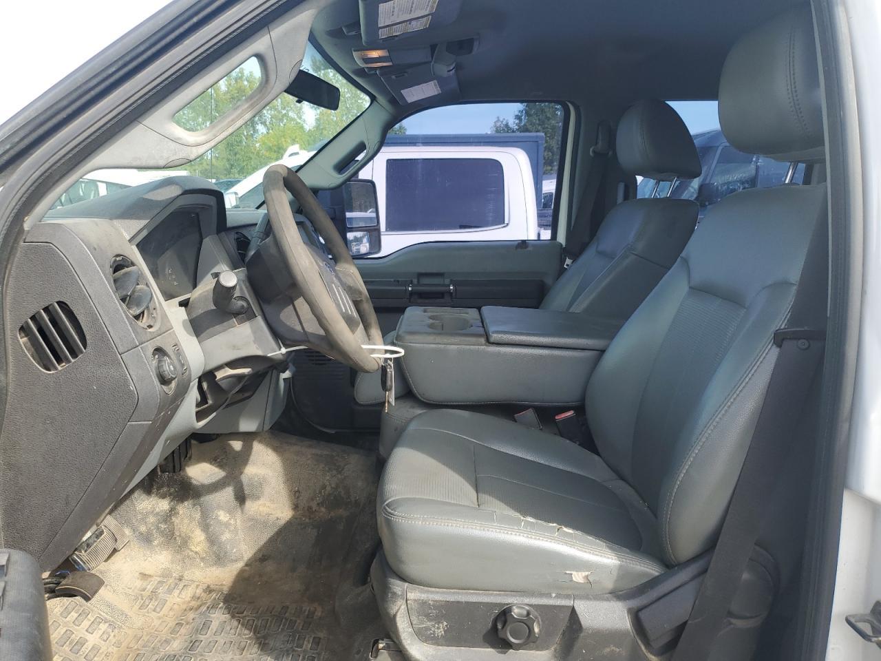 2011 Ford F350 Super Duty - Image 7