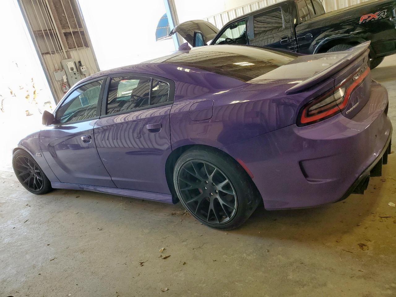 2016 Dodge Charger Srt 392 - Фото 2