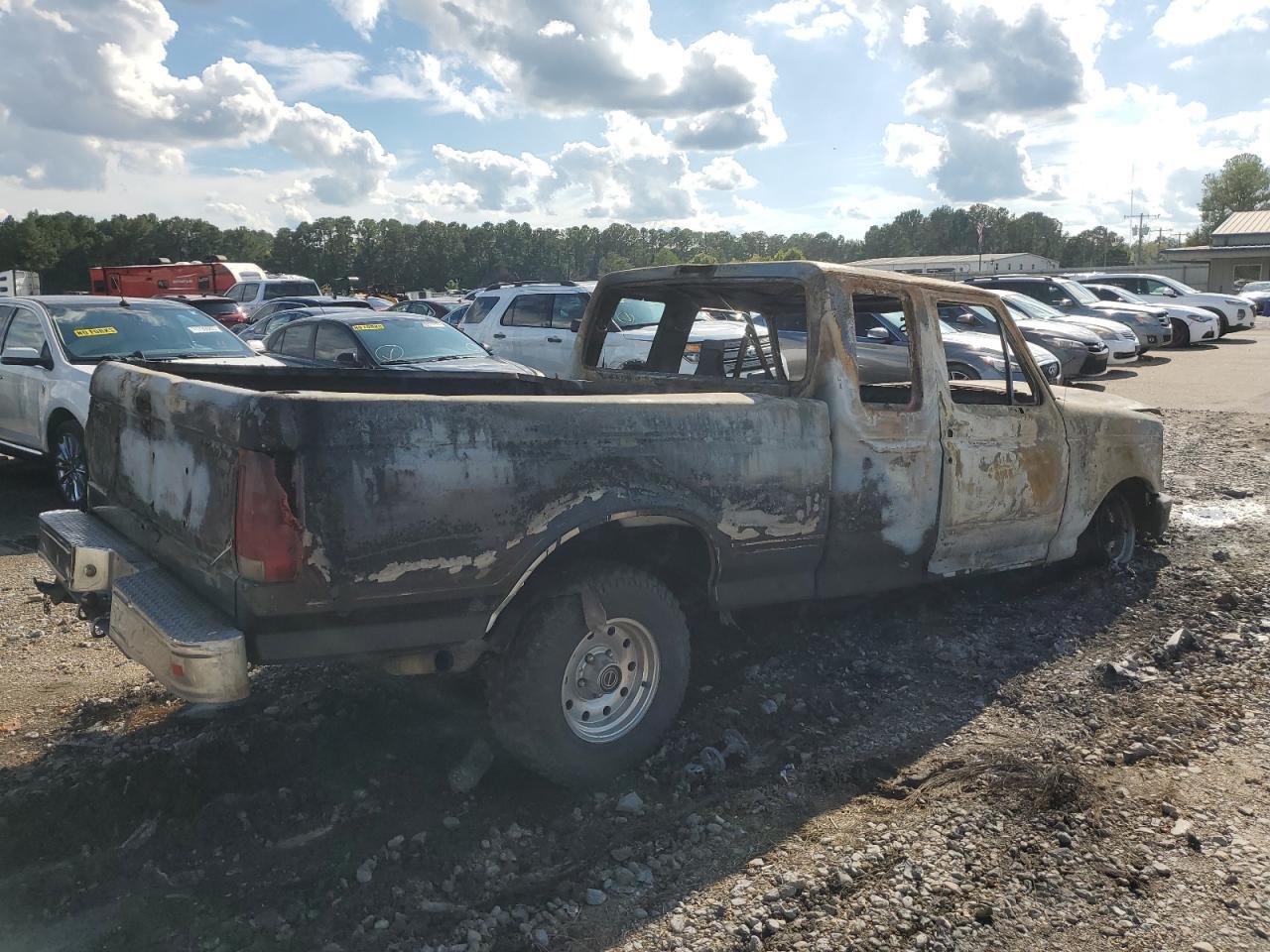 1996 Ford F150 - Фото 3