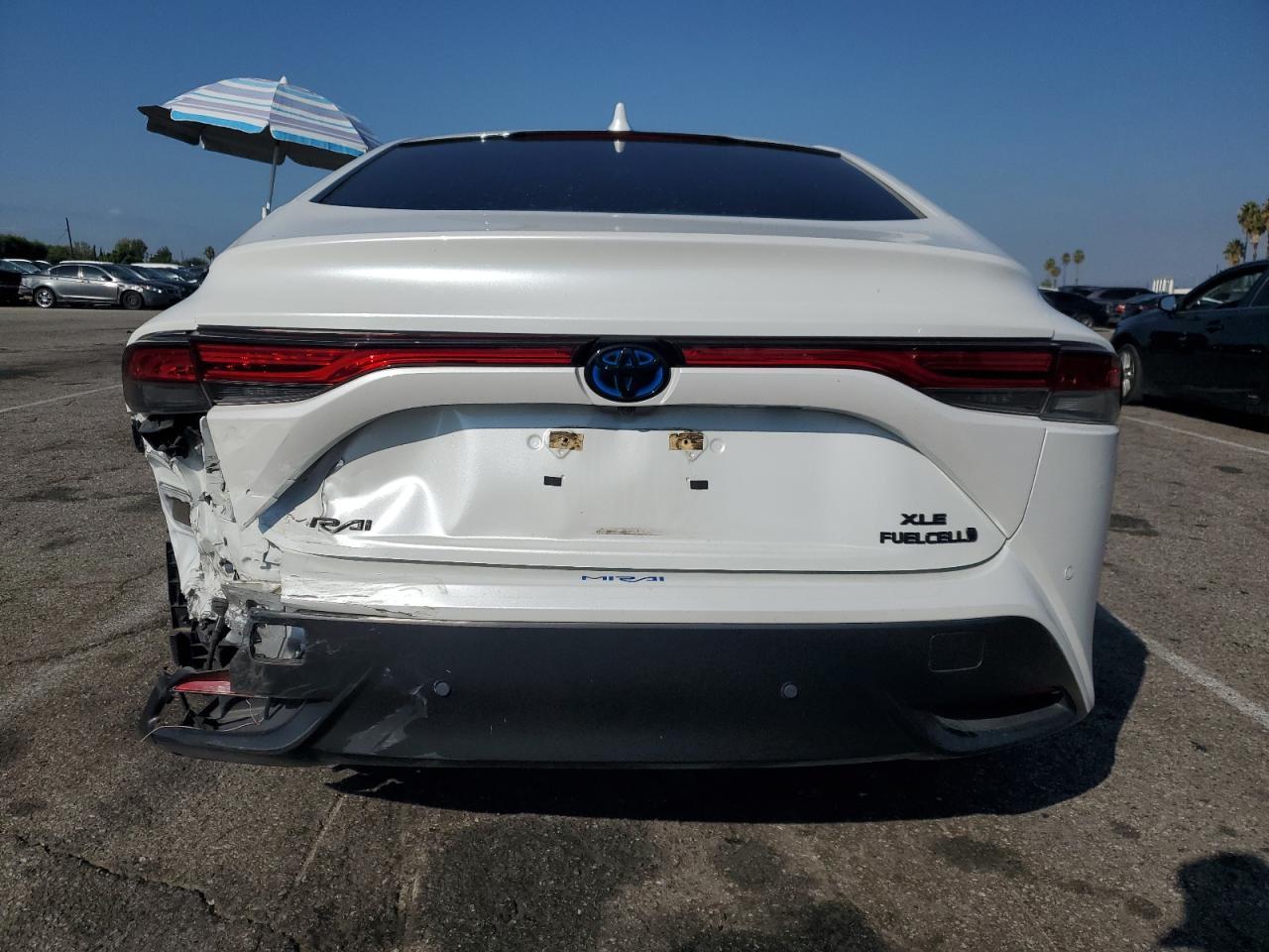 2022 Toyota Mirai Le - Image 6