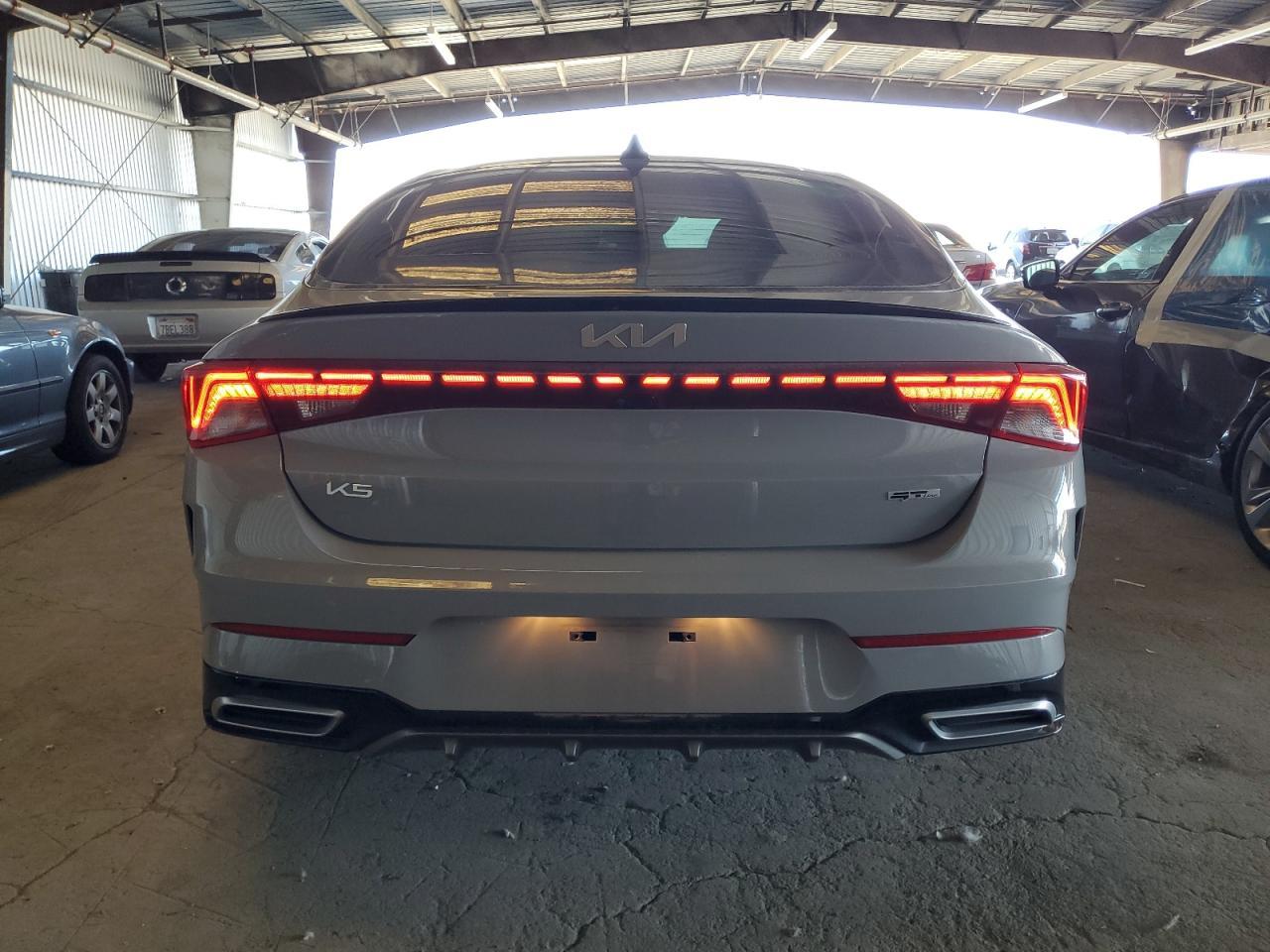 2023 Kia K5 Gt Line - Image 6