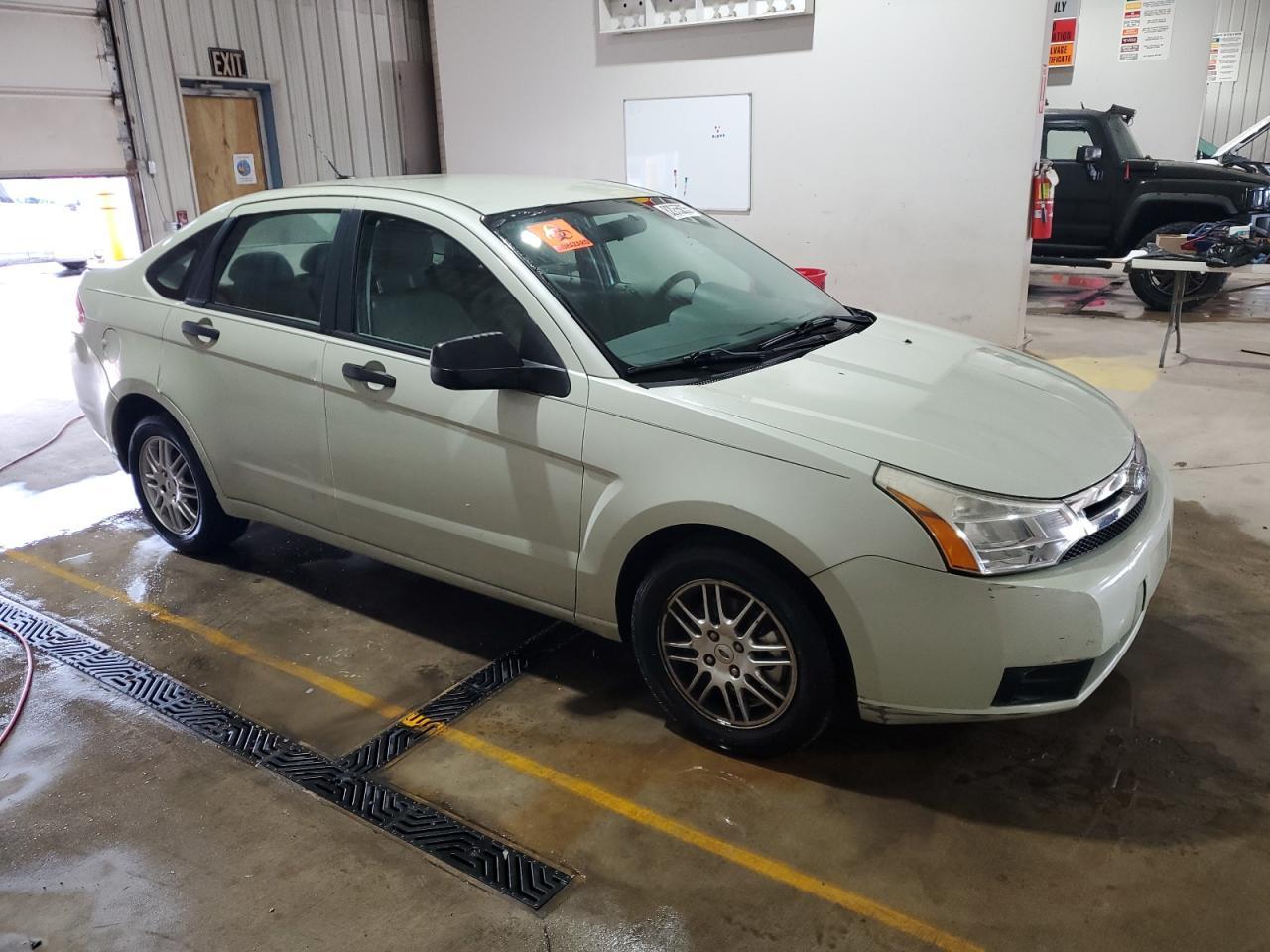 2010 Ford Focus Se - Image 4