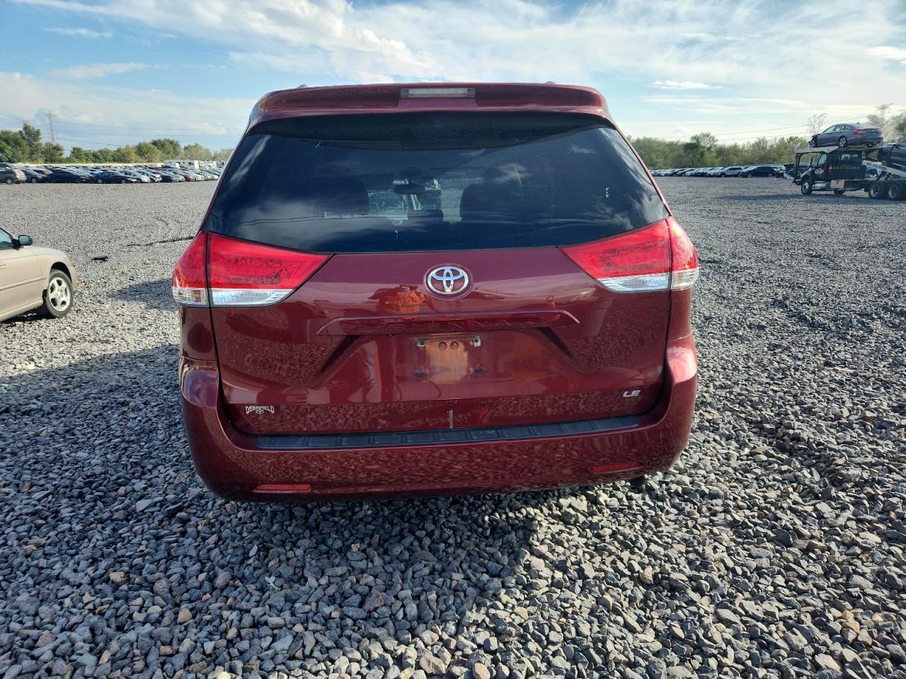 2013 Toyota Sienna Le - Фото 6