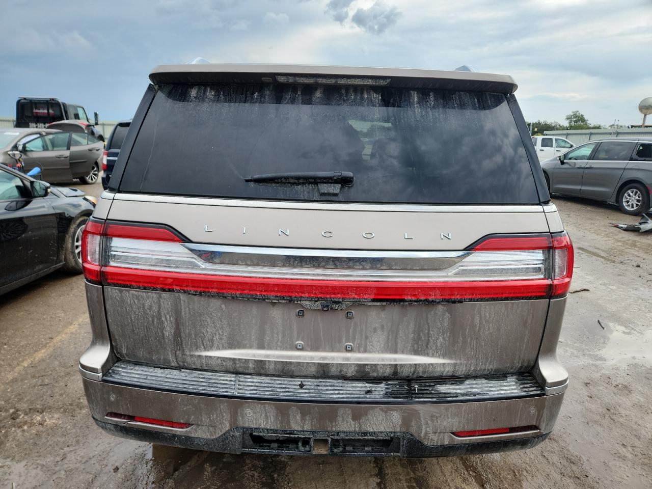 2018 Lincoln Navigator Reserve - Image 6