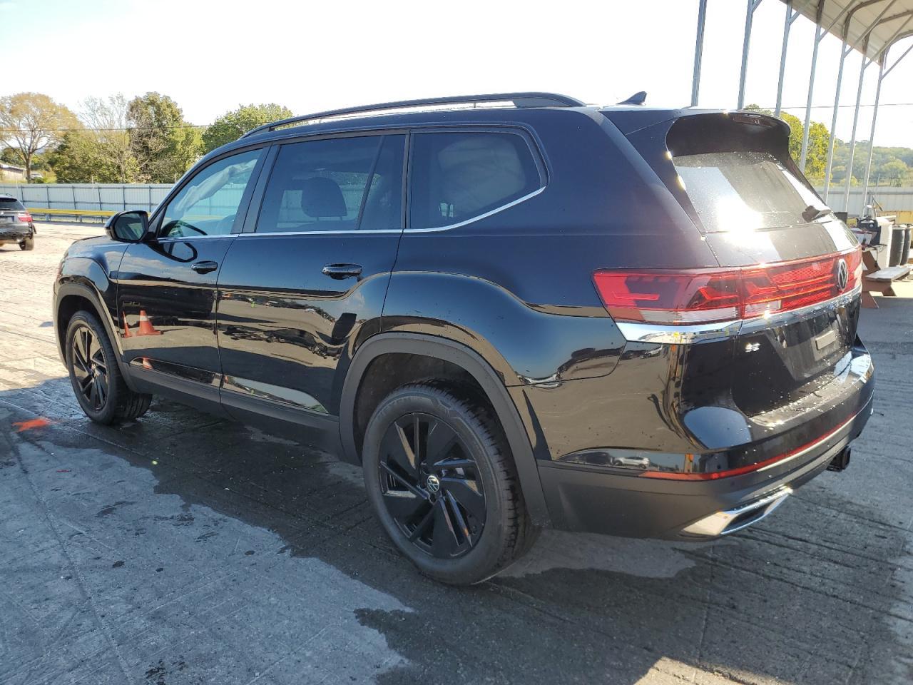 2025 Volkswagen Atlas Se - Фото 2
