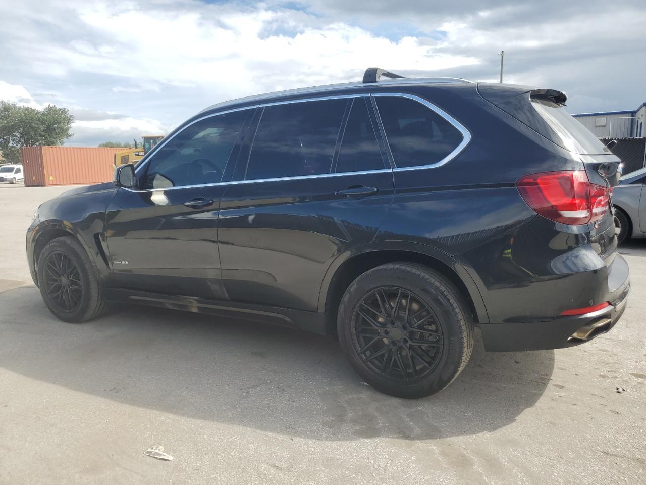 2015 BMW X5 xDrive50I - Фото 2