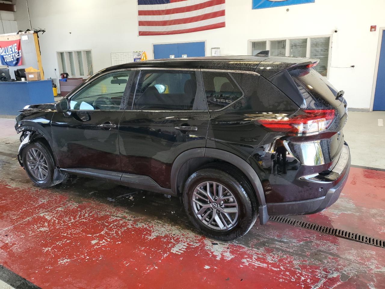 2024 Nissan Rogue S - Фото 2