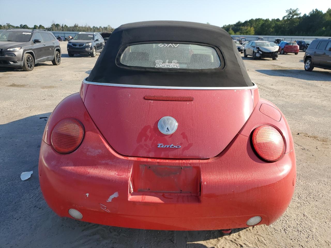 2004 Volkswagen New Beetle Gls - Фото 6