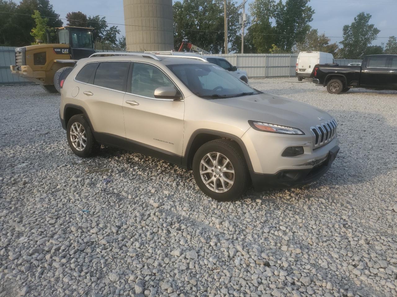 2015 Jeep Cherokee Latitude - Фото 4