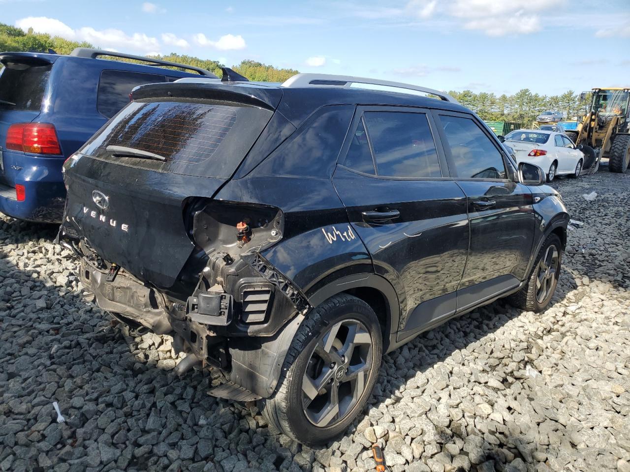 2022 Hyundai Venue Sel - Фото 3