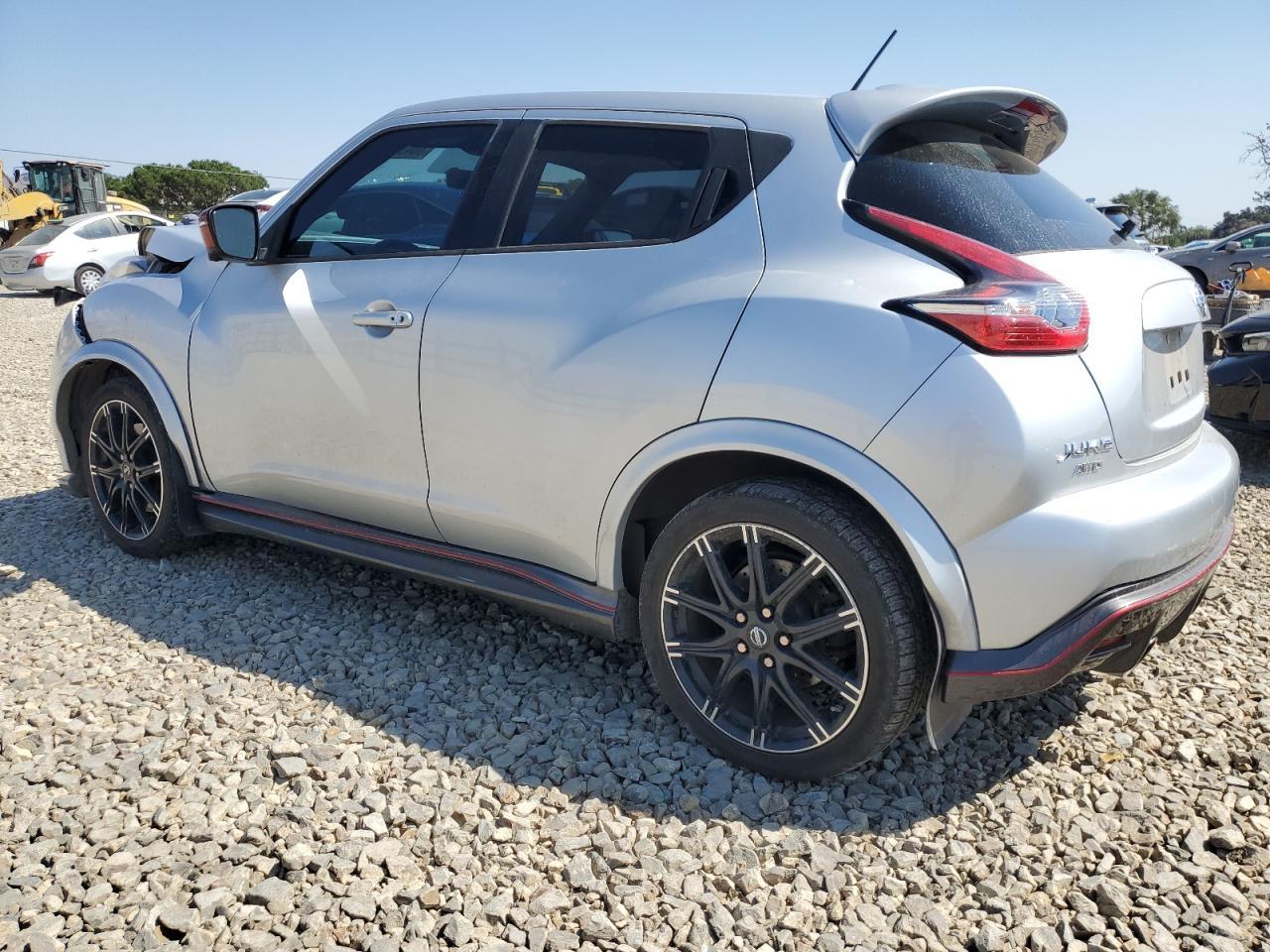2016 Nissan Juke S - Image 2